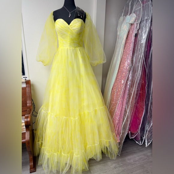 Jovani Dresses & Skirts - Jovani 38605 Elegant Yellow Tulle Gown NWT